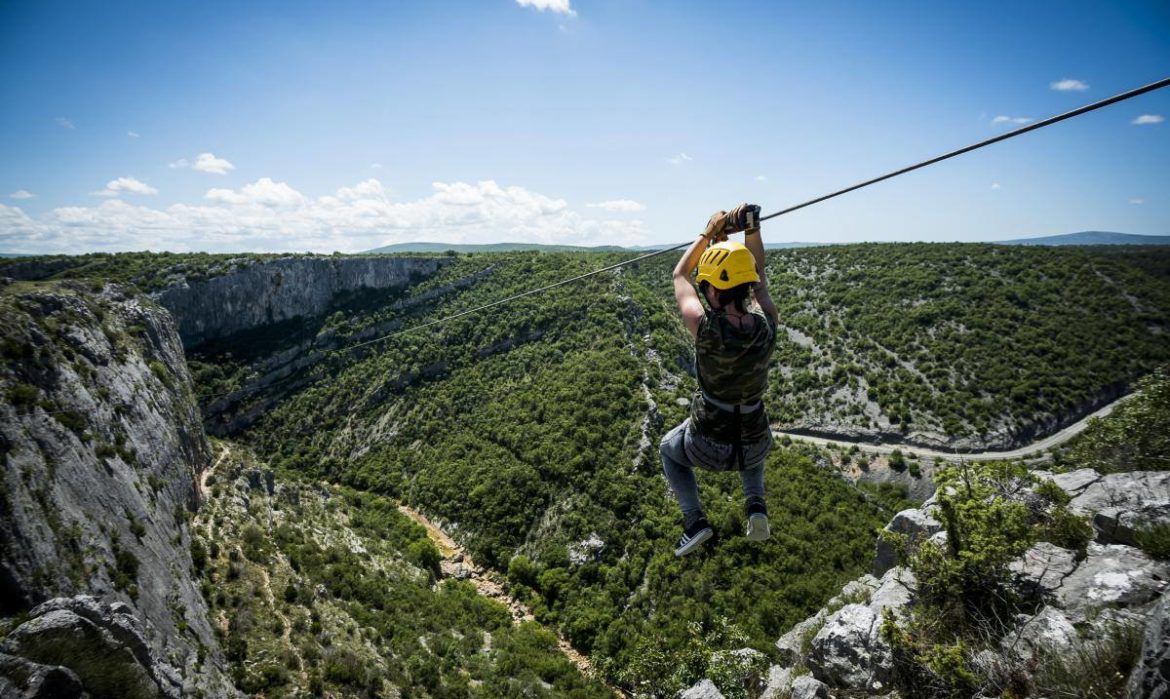 Kanjon rijeke Čikole - Aktivnosti Zip-line