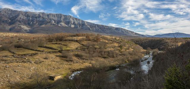 OBAVIJEST O PROVOĐENJU JAVNE RASPRAVE o nacrtu Plana upravljanja zaštićenim područjem i područjima ekološke mreže (6001-1) Dinara i Cetina